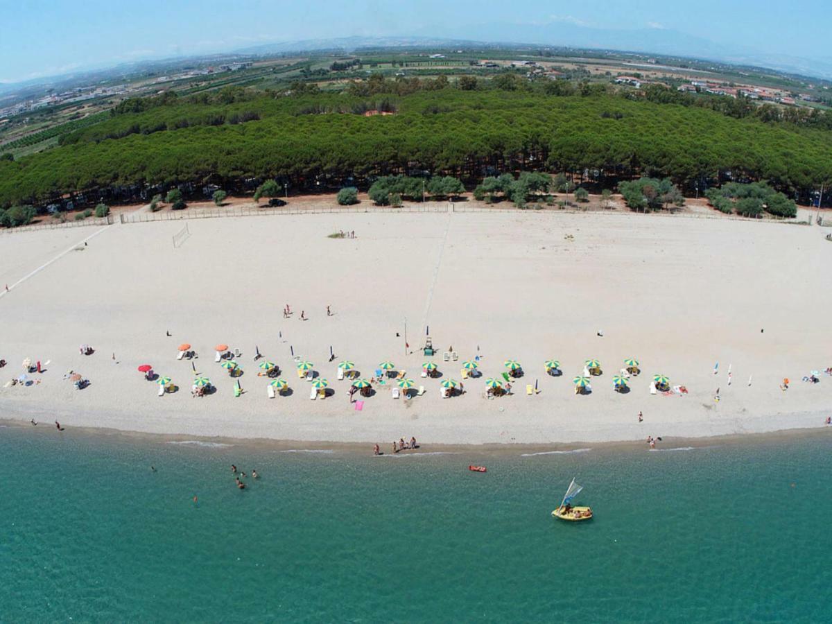 Holiday Home Camping Thurium By Interhome Marina di Schiavonea Εξωτερικό φωτογραφία